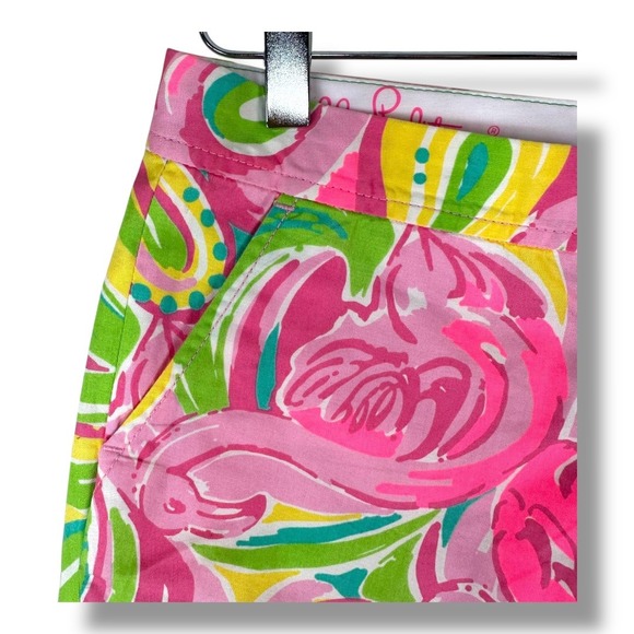 Lilly Pulitzer Buttercup Shorts Flamingo Print Scalloped Hem Bright Size 00 - Picture 3 of 11